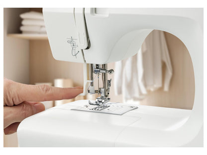 SILVERCREST® Sewing Machine SNM 33 D2