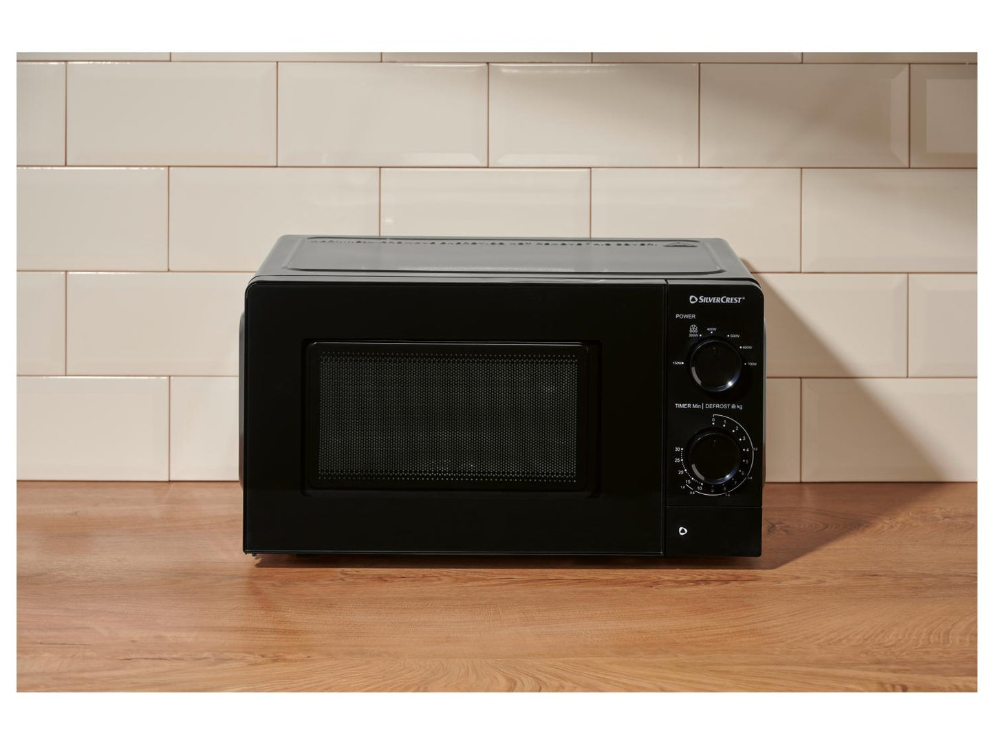 Micro-ondas SILVERCREST® SMW 700 D4 preto, 700 W, 17 L