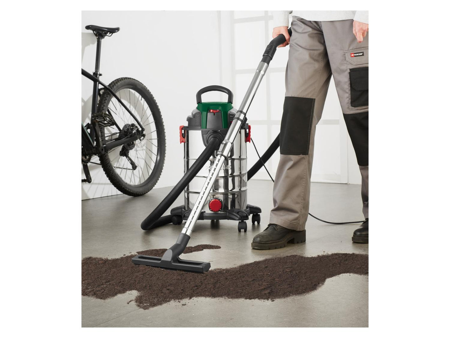 Aspiratore solidi e liquidi PARKSIDE® PWD 25 C4, 25 L, 1400 W