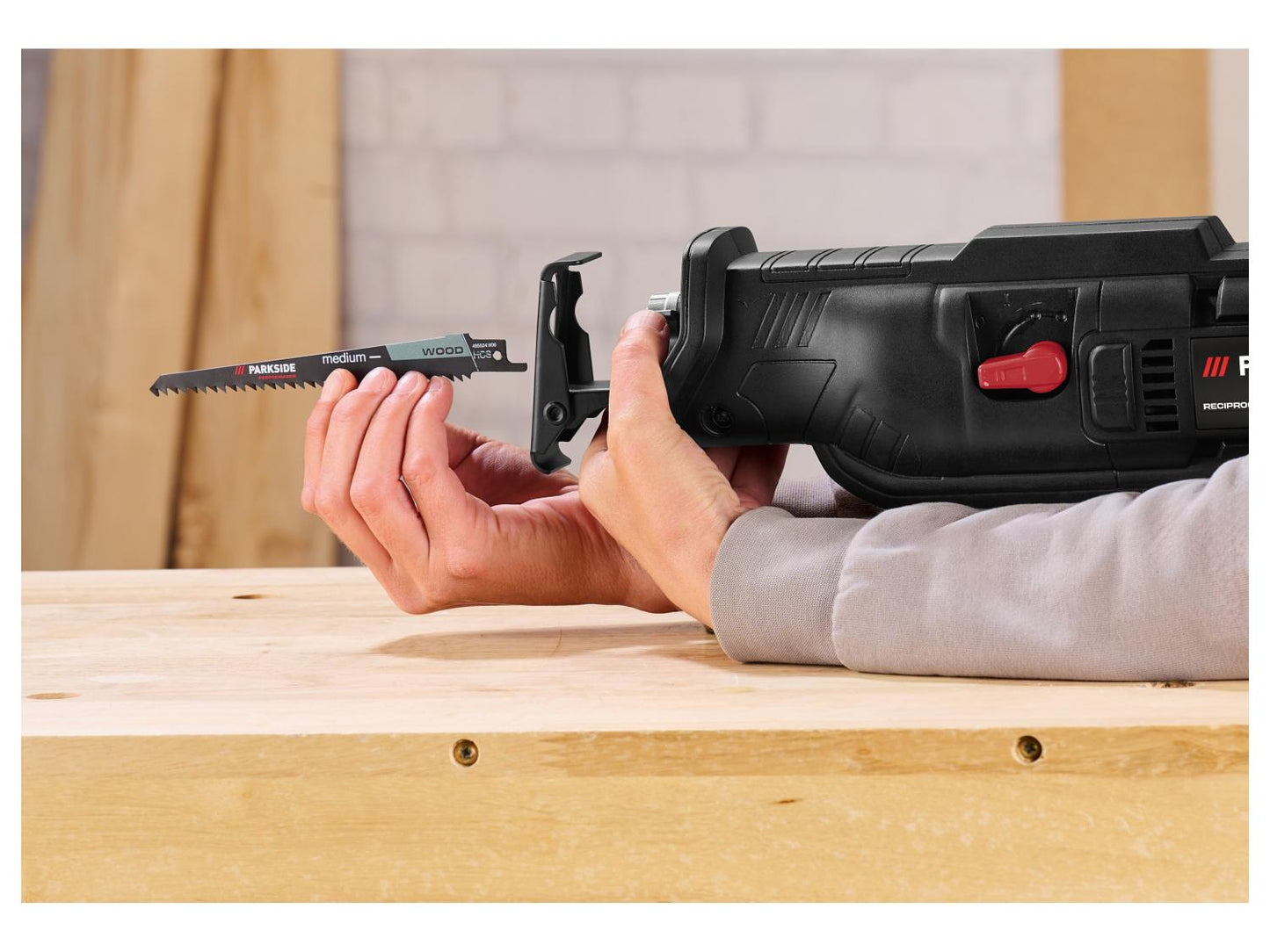 PARKSIDE PERFORMANCE® Scie sabre PPFS 1200 A1