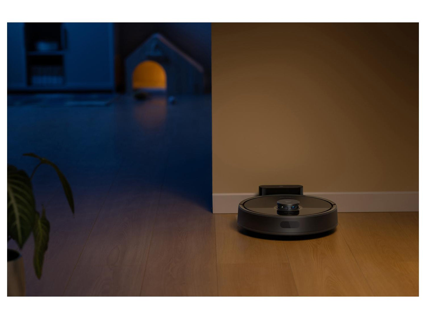 Roborock Q7 Pro Robot Vacuum and Mop, 10,000 Pa, 40 W