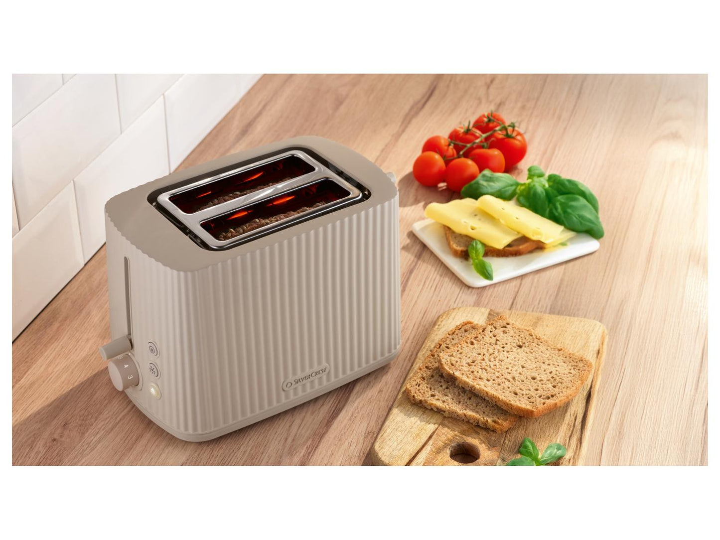 SILVERCREST® opekač kruha z dvema režama STKS 800 B1