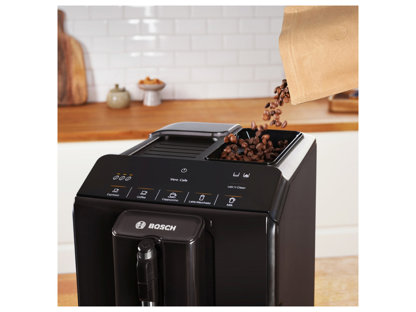 Machine à espresso entièrement automatique BOSCH Série 2 VeroCafe TIE20109, noir laqué
