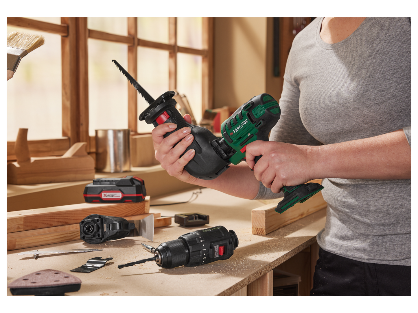 Ensemble d’appareil multifonction sans fil PARKSIDE® PKGA 20-Li C2 + batterie + chargeur, 20 V