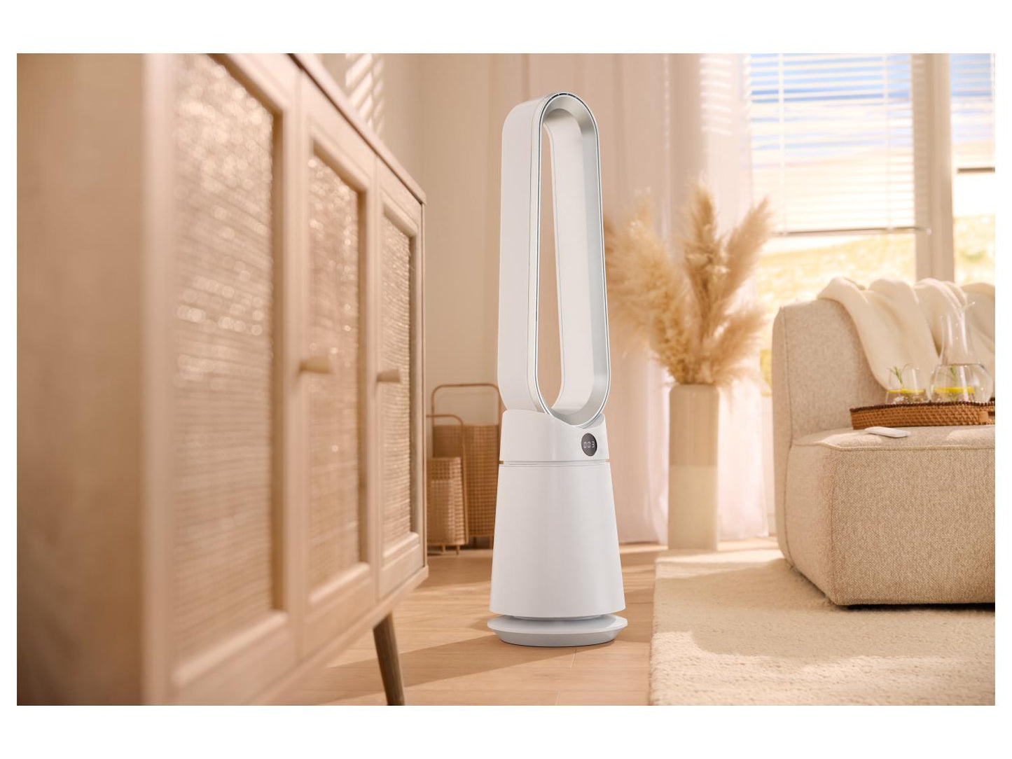 TRONIC® Bladeless tower fan TRV 35 A1