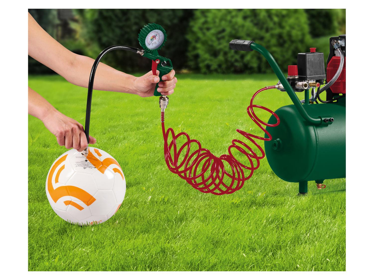 Gonfleur numérique PARKSIDE® PDLD 10 B2 avec tuyau spiralé 10 m
